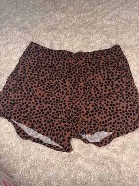 Old Navy Brown and Black Leopard Print High-Waist Women’s Shorts